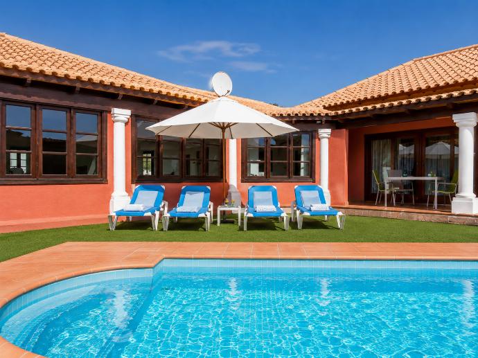 Beautiful villa with private pool and terrace . - Villa Brisa del Mar 13 . (Galleria fotografica) }}