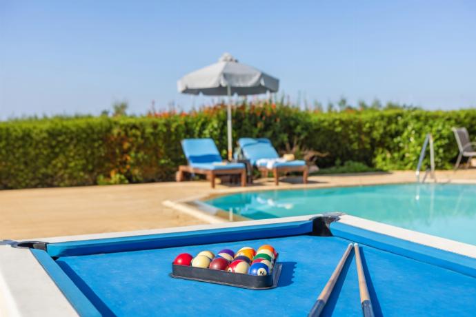 Villa Argaka Heights