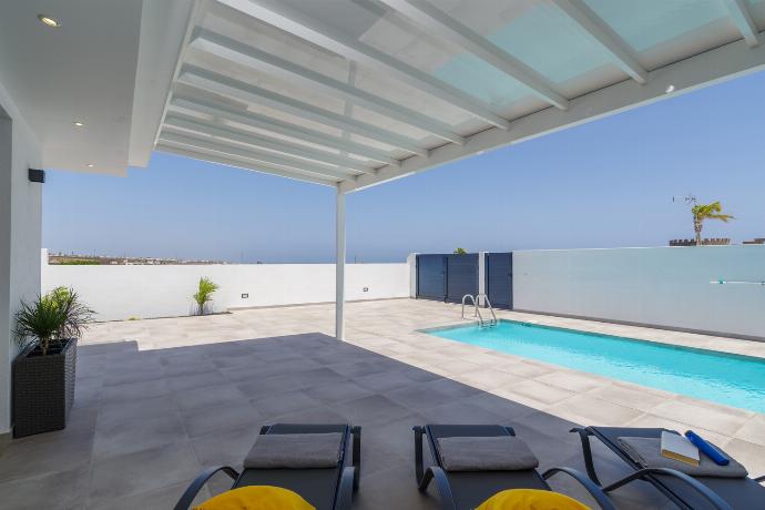  . - Villa Gara 8 . (Photo Gallery) }}