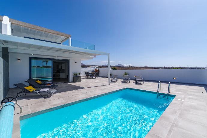  . - Villa Gara 8 . (Photo Gallery) }}