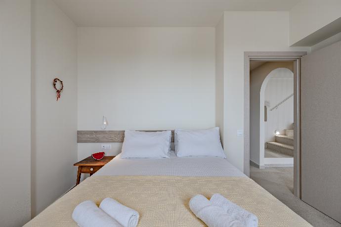  . - Villa Erofili . (Photo Gallery) }}