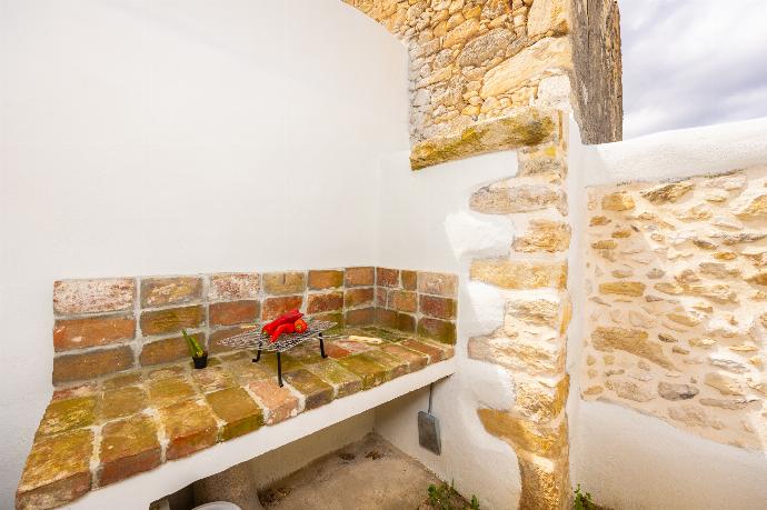 BBQ area . - Villa Erofili . (Photo Gallery) }}