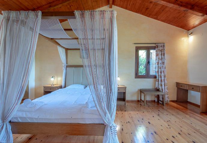  . - Villa Top Hill . (Photo Gallery) }}