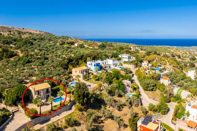 Aerial view showing location of villa . - Teacher Cottage . (Photo Gallery) }}