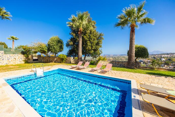 Private pool and terrace with sea views . - Teacher Cottage . (Photo Gallery) }}