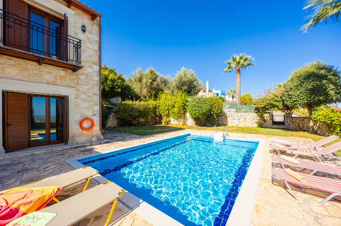 Private pool and terrace with sea views . - Teacher Cottage . (Photo Gallery) }}