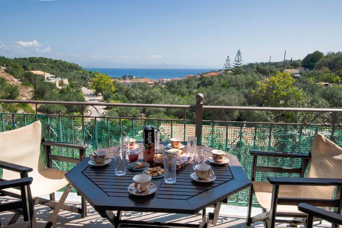  . - Villa Elpida . (Photo Gallery) }}