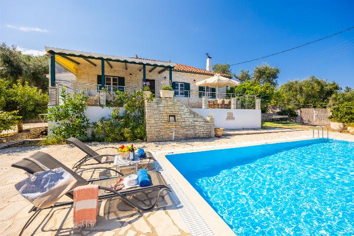 Beautiful villa with private pool and terrace with sea views . - Villa Afroditi . (Photo Gallery) }}