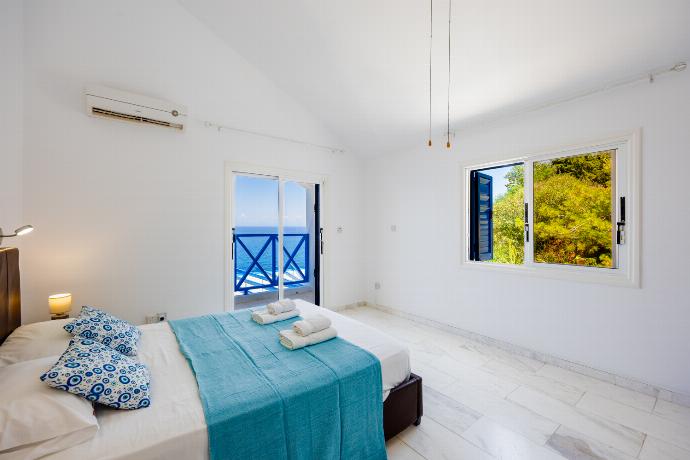  . - Panorama Villa . (Photo Gallery) }}