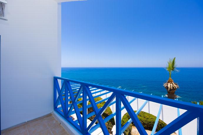  . - Panorama Villa . (Photo Gallery) }}