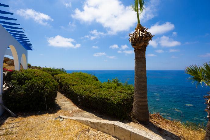 , . - Panorama Villa . (Photo Gallery) }}