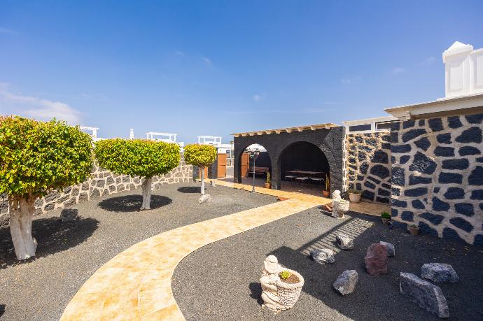 Garden area . - Villa Vista Calao . (Photo Gallery) }}