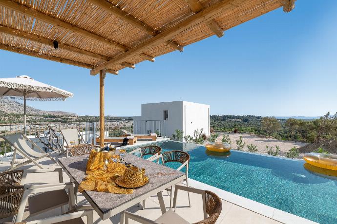 Massari Breeze Villa