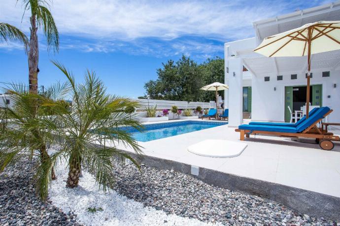 Villa Mytikas