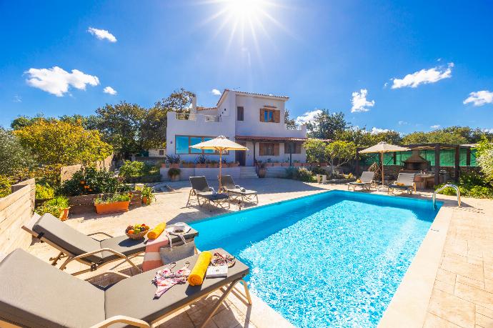 ,Beautiful villa with private pool and terrace . - Villa Aspa . (Photo Gallery) }}