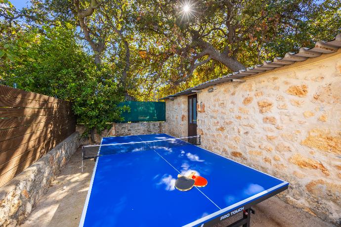 Table tennis . - Villa Aspa . (Photo Gallery) }}