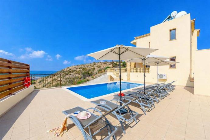  . - Villa Aqua Royal . (Galerie de photos) }}