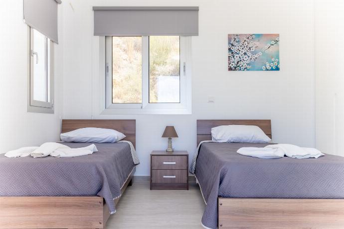  . - Villa Aqua Queen . (Photo Gallery) }}