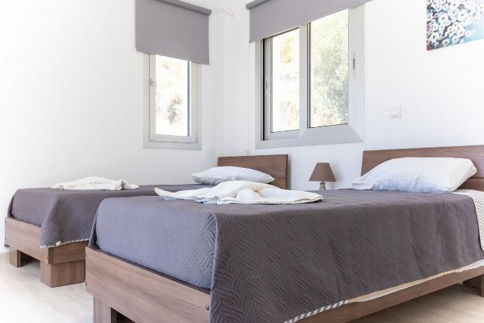  . - Villa Aqua Queen . (Photo Gallery) }}
