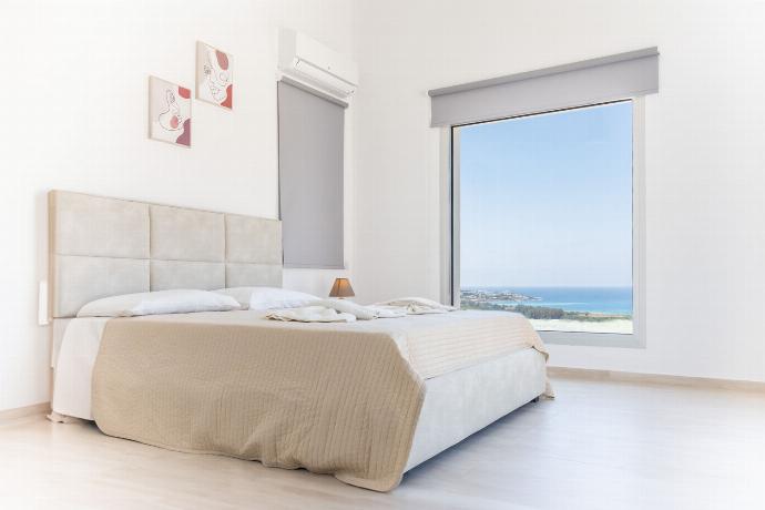  . - Villa Aqua Queen . (Photo Gallery) }}