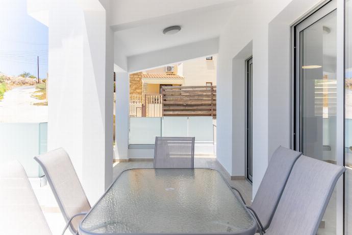  . - Villa Aqua Queen . (Photo Gallery) }}