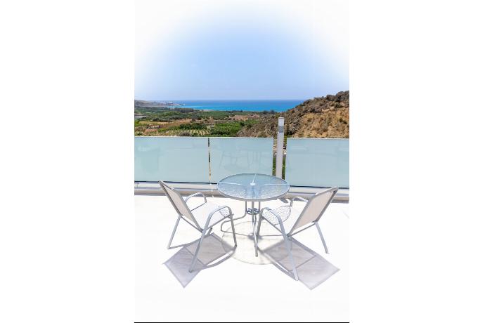  . - Villa Aqua Queen . (Photo Gallery) }}