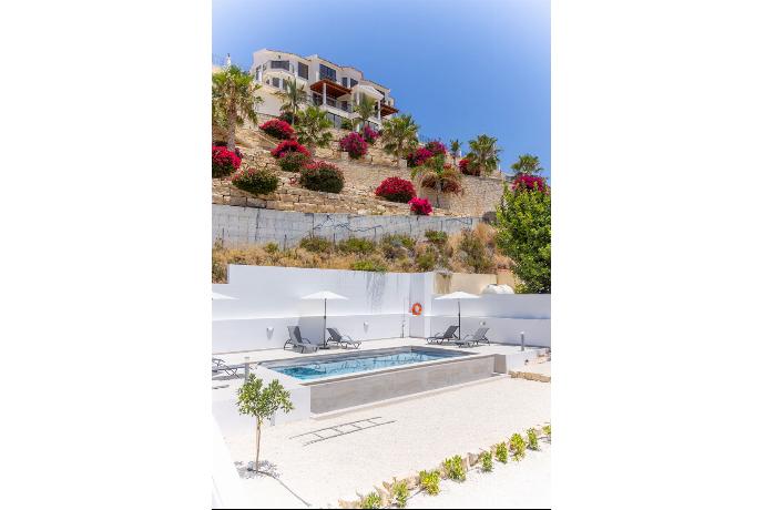  . - Villa Aqua Queen . (Photo Gallery) }}