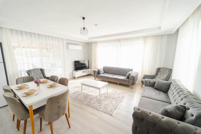  . - Villa Dogakent 1 . (Photo Gallery) }}