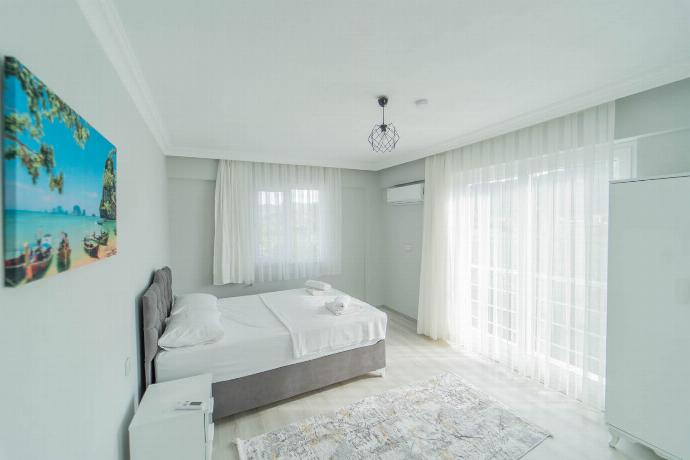  . - Villa Dogakent 1 . (Photo Gallery) }}