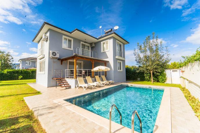  . - Villa Dogakent 2 . (Photo Gallery) }}