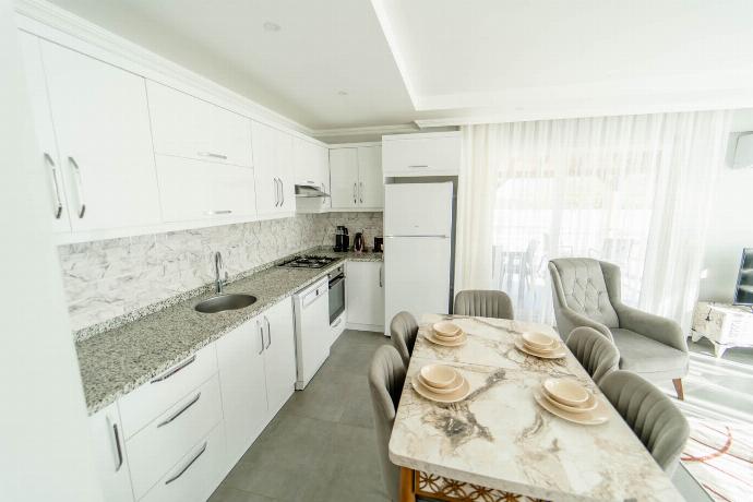  . - Villa Dogakent 2 . (Photo Gallery) }}