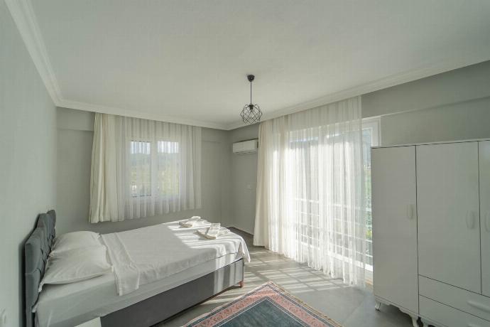  . - Villa Dogakent 2 . (Photo Gallery) }}