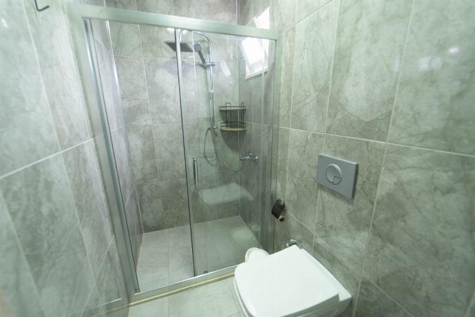  . - Villa Dogakent 2 . (Photo Gallery) }}