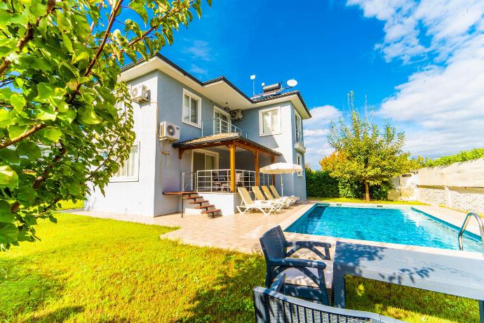  . - Villa Dogakent 3 . (Photo Gallery) }}