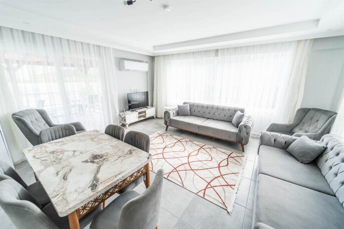  . - Villa Dogakent 3 . (Photo Gallery) }}