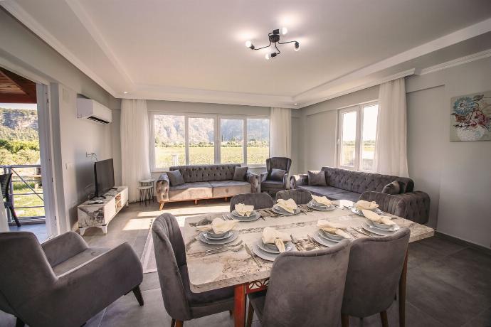  . - Villa Dogakent 4 . (Photo Gallery) }}