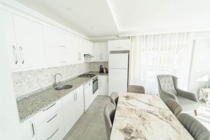  . - Villa Dogakent 4 . (Photo Gallery) }}