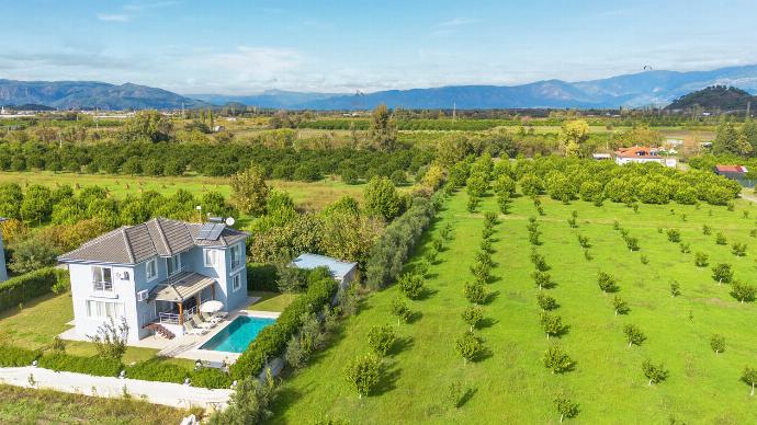  . - Villa Dogakent 4 . (Photo Gallery) }}