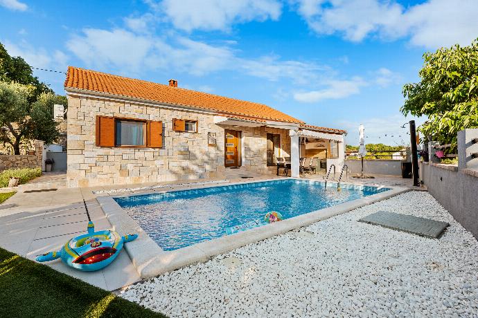 Villa Niko