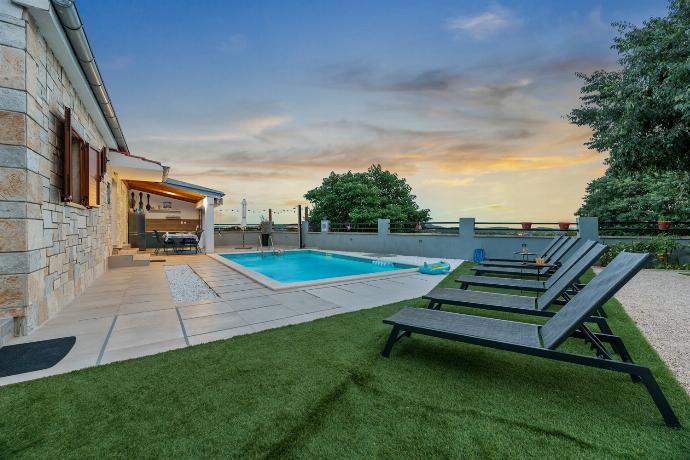 Villa Niko