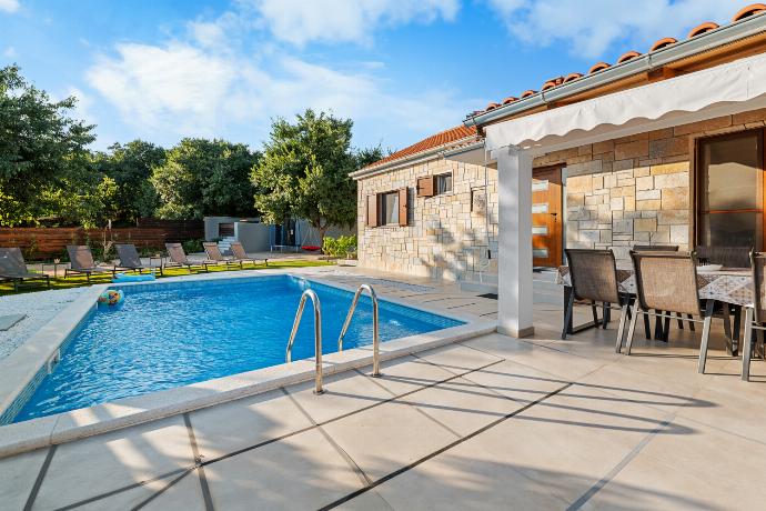 Villa Niko