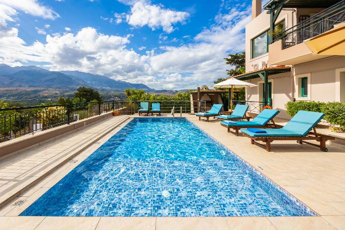 Private pool and terrace with views . - Aloni Villa . (Photo Gallery) }}