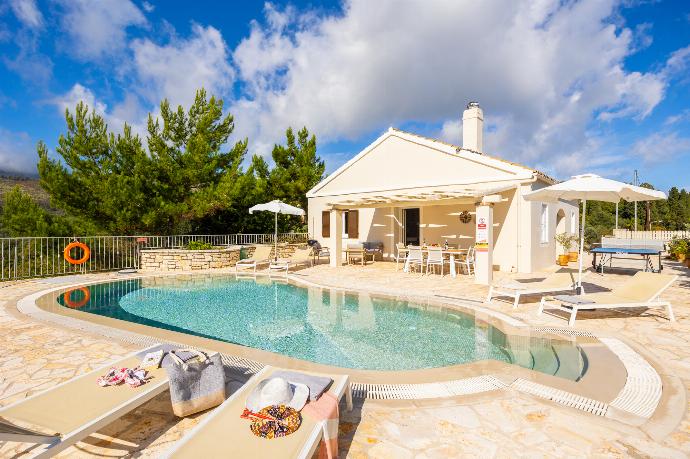 ,Beautiful villa with private pool and terrace with views . - Villa Socrates . (Photo Gallery) }}