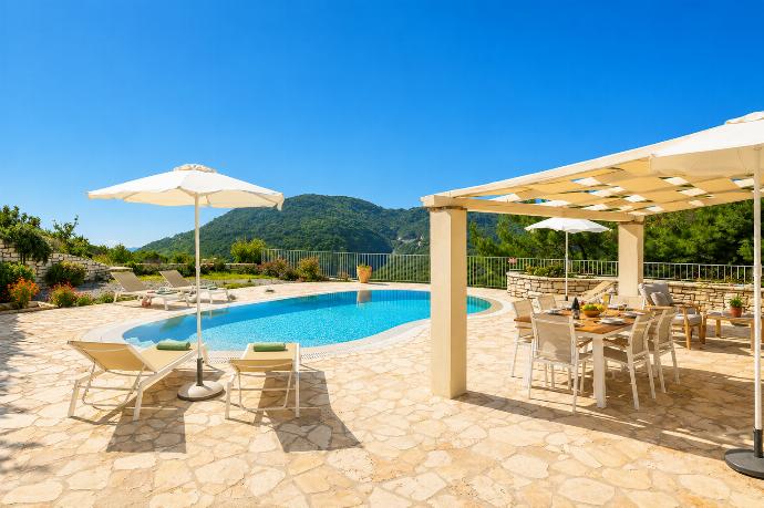  . - Villa Socrates . (Photo Gallery) }}
