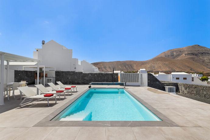 Villa Yaiza Secret 1