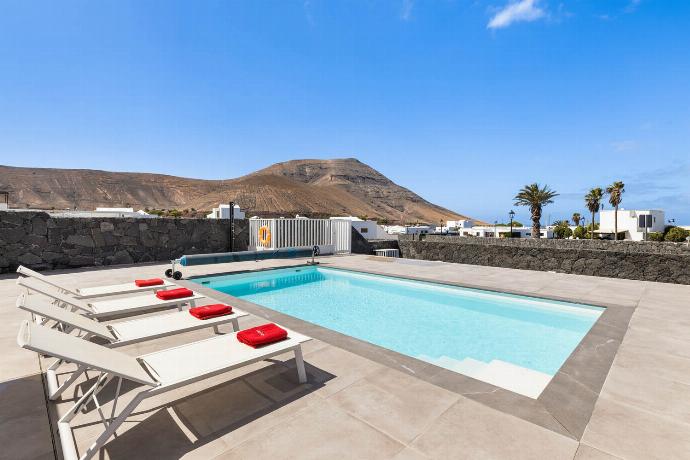 Villa Yaiza Secret 1