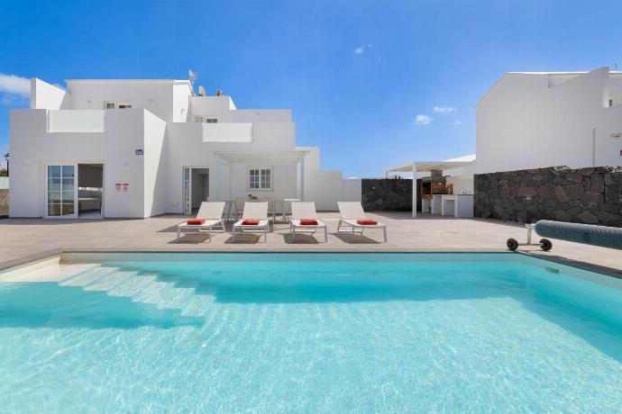 Villa Yaiza Secret 1