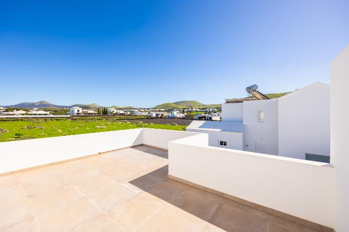 Villa Yaiza Secret 1