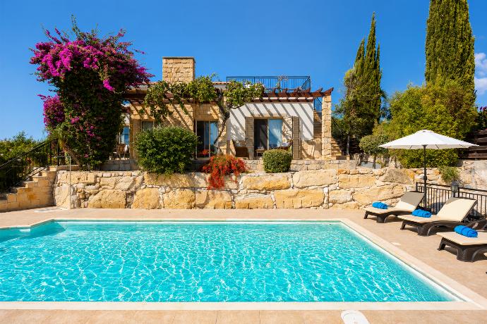 Private pool and terrace . - Villa Lone . (Photo Gallery) }}