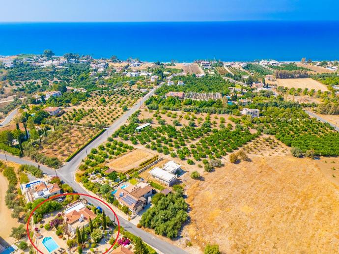 Aerial view showing location of villa . - Villa Lone . (Photo Gallery) }}